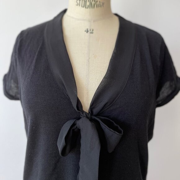 Icone Silk Blend Lavallière Top - Picture 2 of 8